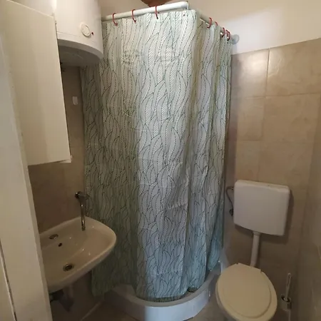 Dejan Apartment4-top Centar Pula