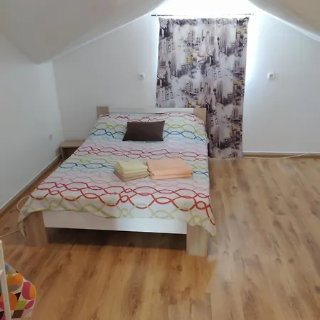 Apartmán Dejan Apartment4-top Centar *