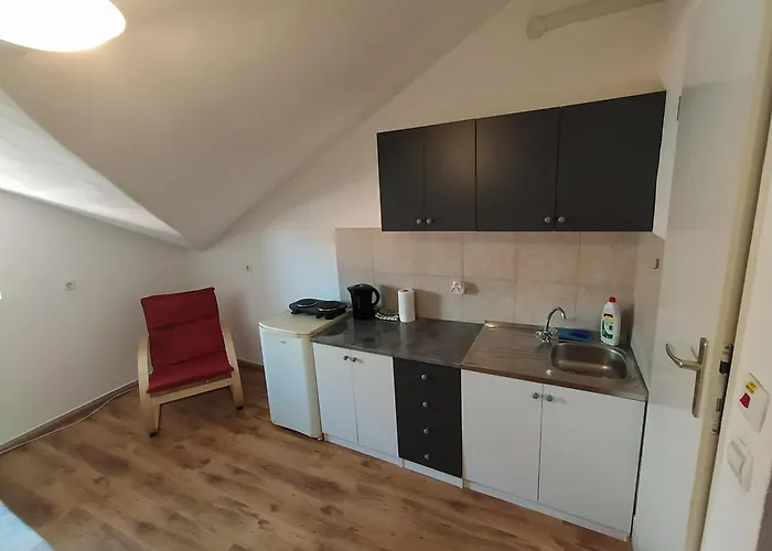 Dejan Apartment4-top Centar Apartment *